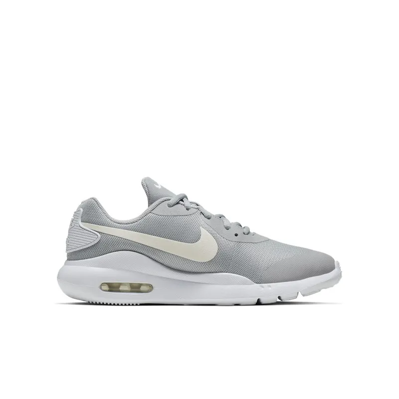 Nike Air Max Oketo Older Kids’ Grey (AR7419-006)