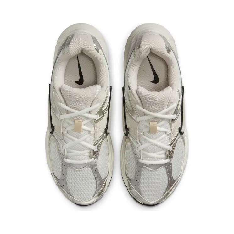 nike-v5-rnr HQ7901-104