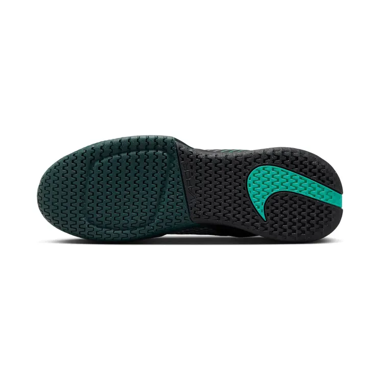 nikecourt FD6692-001