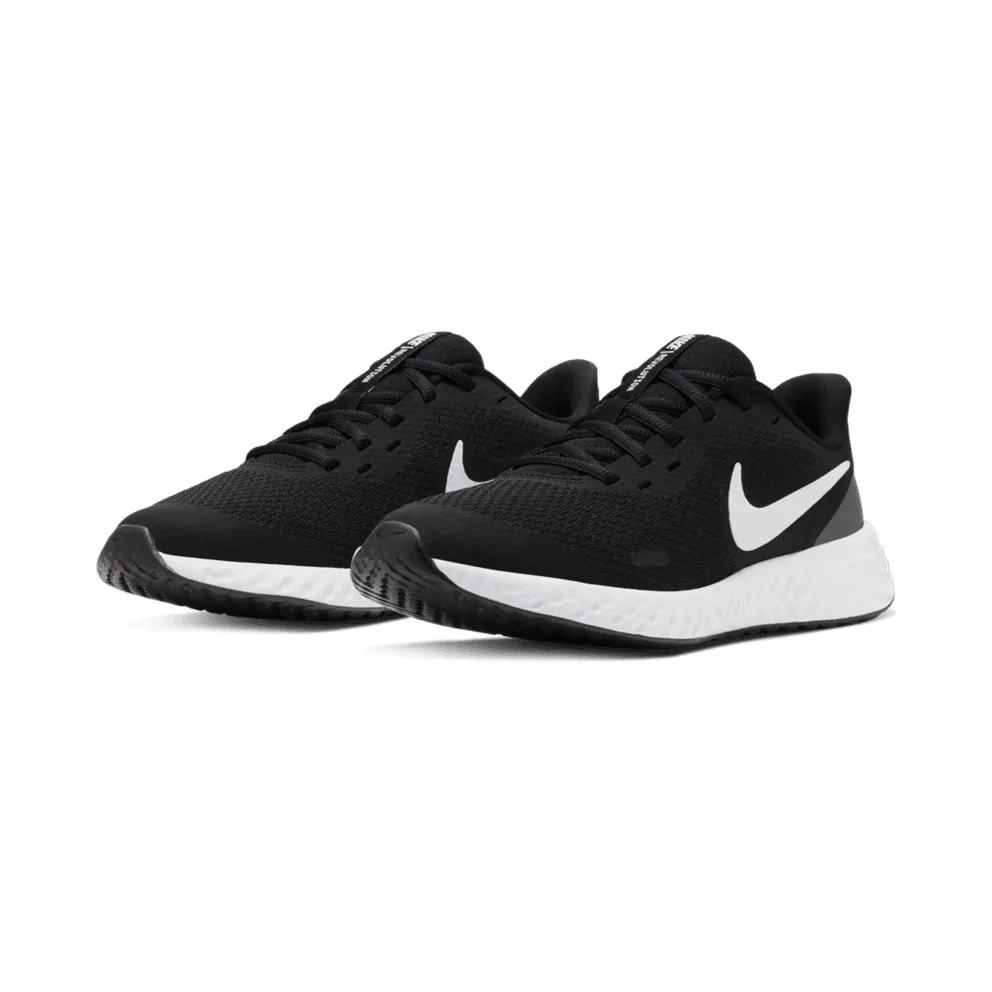 Nike Revolution 5 Older Kids’ Running Black (BQ5671-003)