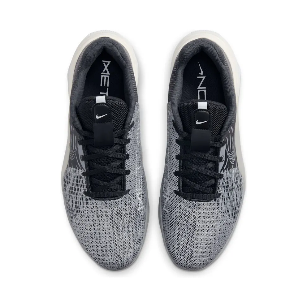 Nike Metcon 8 AMP Dark Smoke Grey (DQ4675-001)