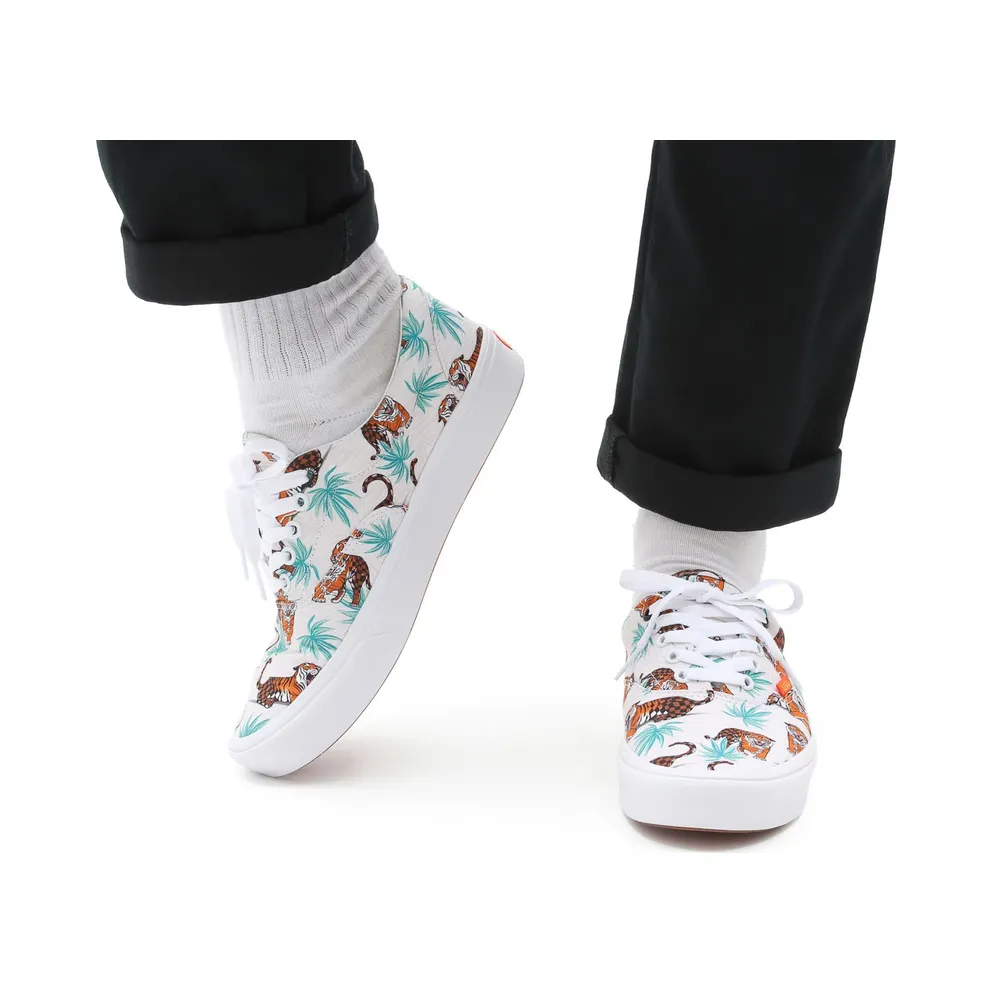 VANS Vans X Project Cat Comfycush Era Shoes White (VN0A5DYB9KC)