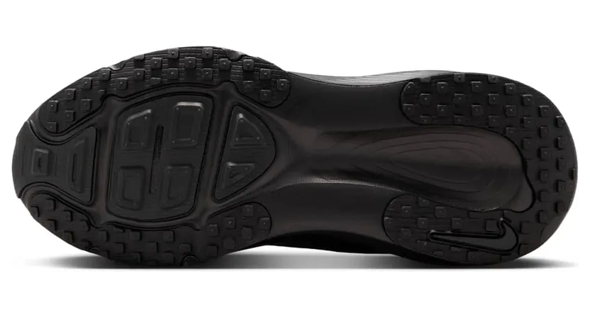 nike-vomero-18 HQ2157-010