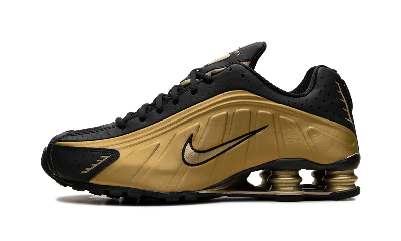Nike Shox R4 “2025 – Metallic Gold” (HQ1988-700)