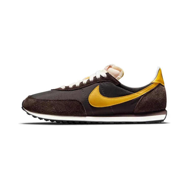 Nike Sportswear Waffle Trainer 2 SP “Velvet Brown / Summit White / Sail / Dark Sulphur” (DB3004-200)