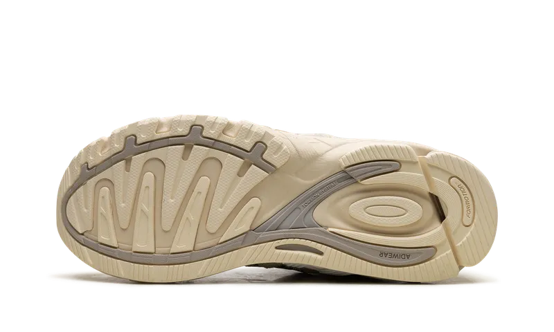 Adidas Bad Bunny Response CL “Wonder White” (IF7179)