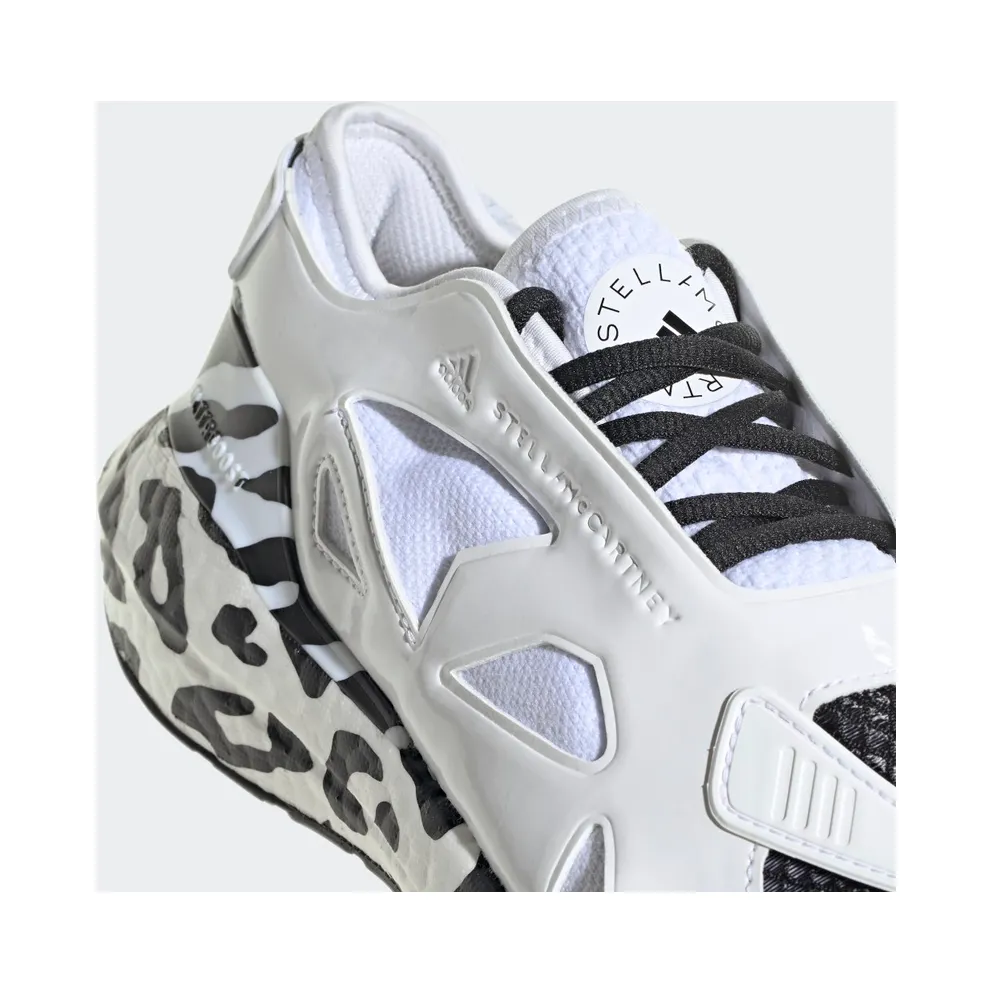 Adidas adidas by Stella McCartney Ultraboost 22 Cloud White / Cloud White / Core Black (GY4410)