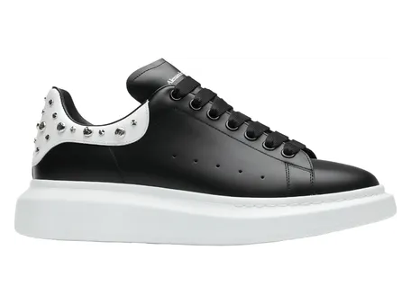 Alexander McQueen Oversized Black Studd (553776WHGP51070)