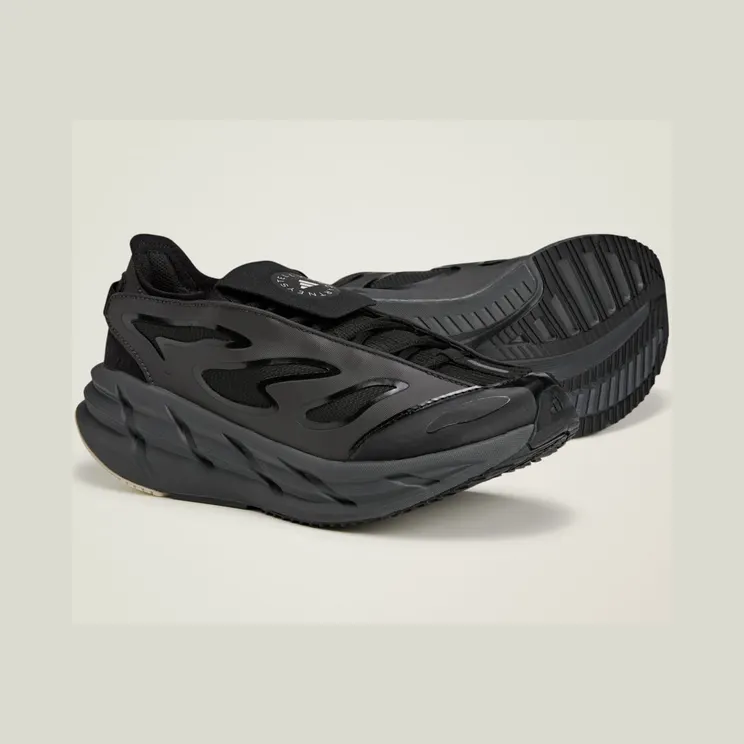 adidas by Stella McCartney Adistar Core Black / Utility Black / Almond Milk-Smc (JR3290)