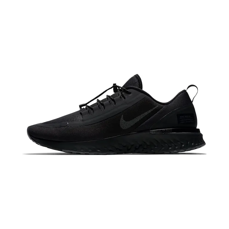 Nike Odyssey React Shield Triple “Black / Anthracite / Dark Grey” (AA1634-001)