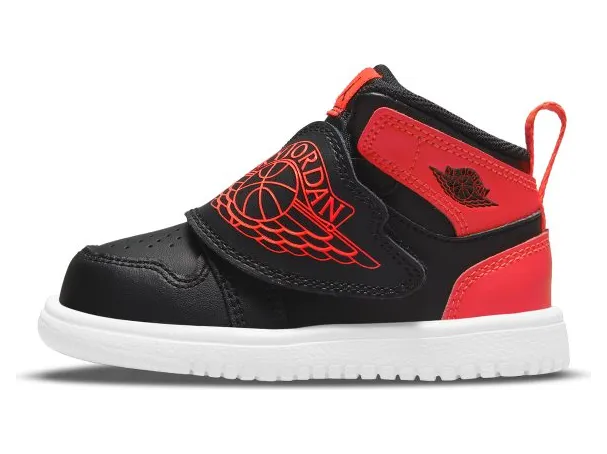 Sky Jordan 1 Zwart (BQ7196-060)