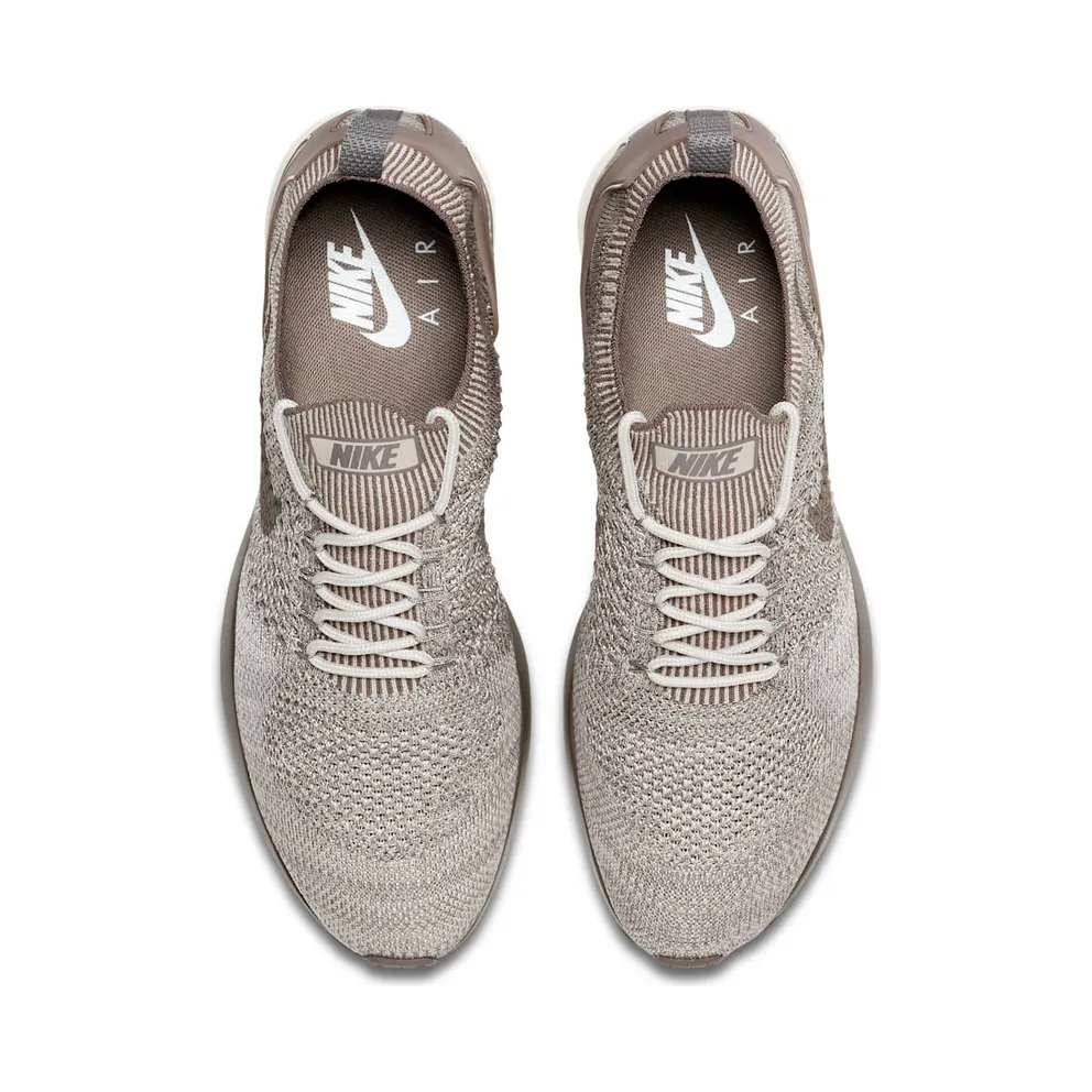 Nike Mariah Flyknit Racer “String / Light Charcoal / Pale Grey / Dark Mushroom” (918264-200)