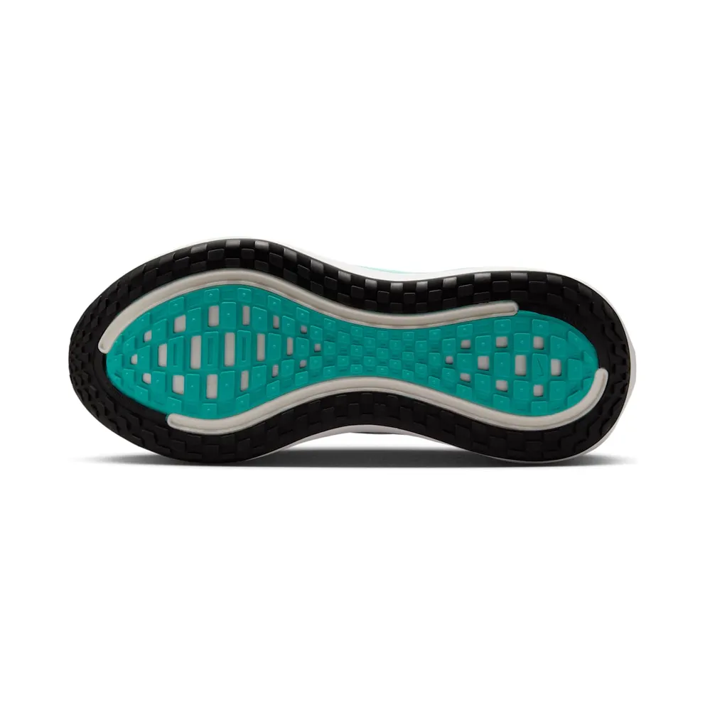 Nike Vomero Plus “White / Bleached Turquoise” (HV8154-100)