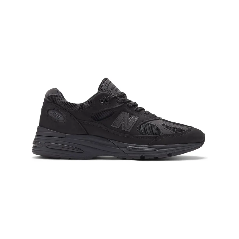 New Balance 991v2 “Dover Street Market – Triple Black” (U991DS2)