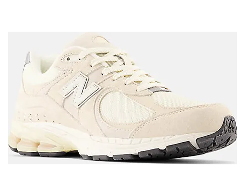 new-balance-2002r M2002RCC