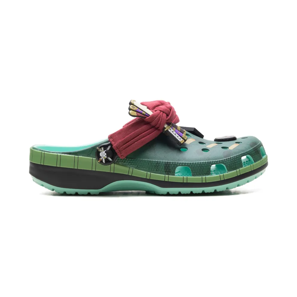 Crocs Classic Clog “One Piece Roronoa Zoro” (212953-90H)