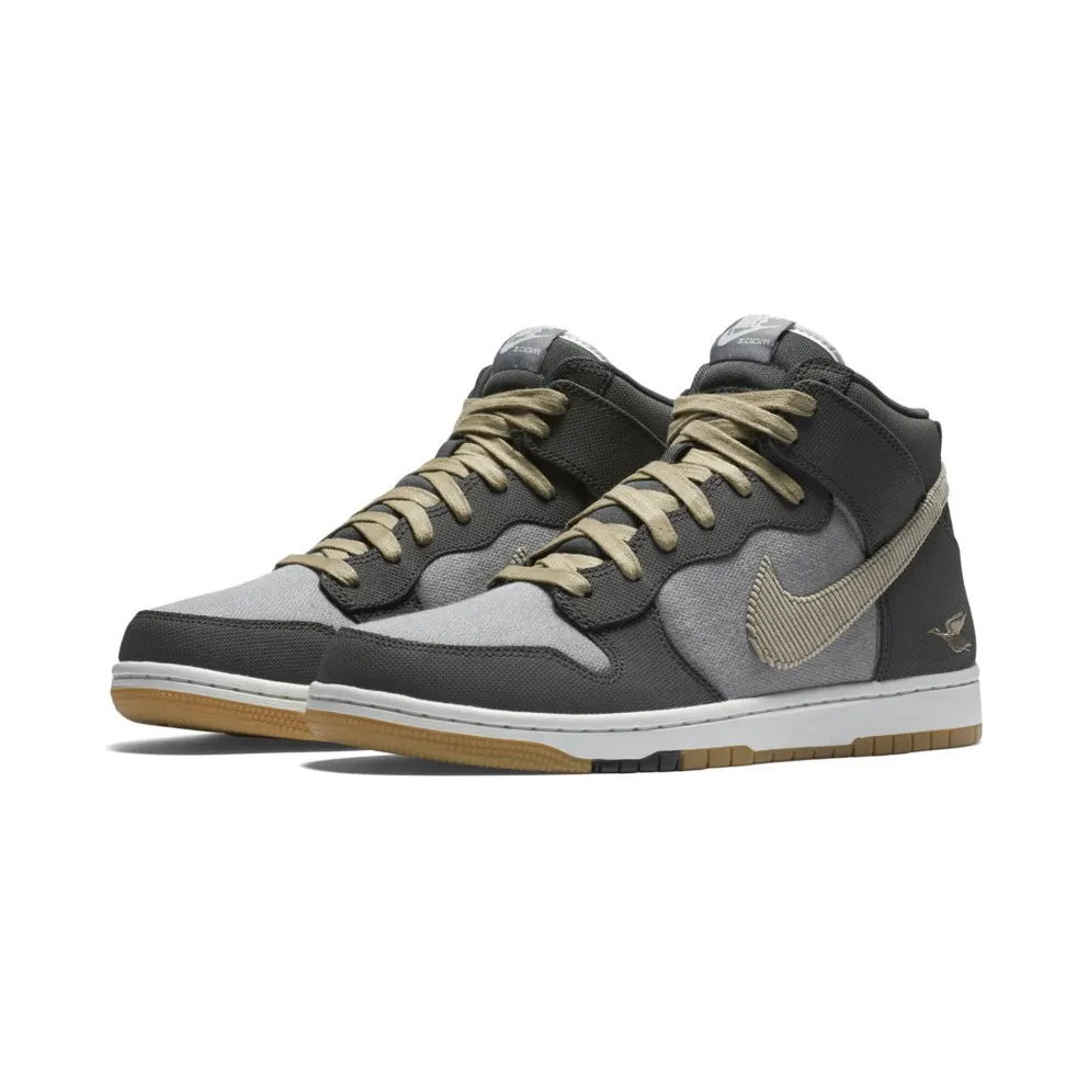 Nike Dunk CMFT Swoosh Sporting Club (705433-003)