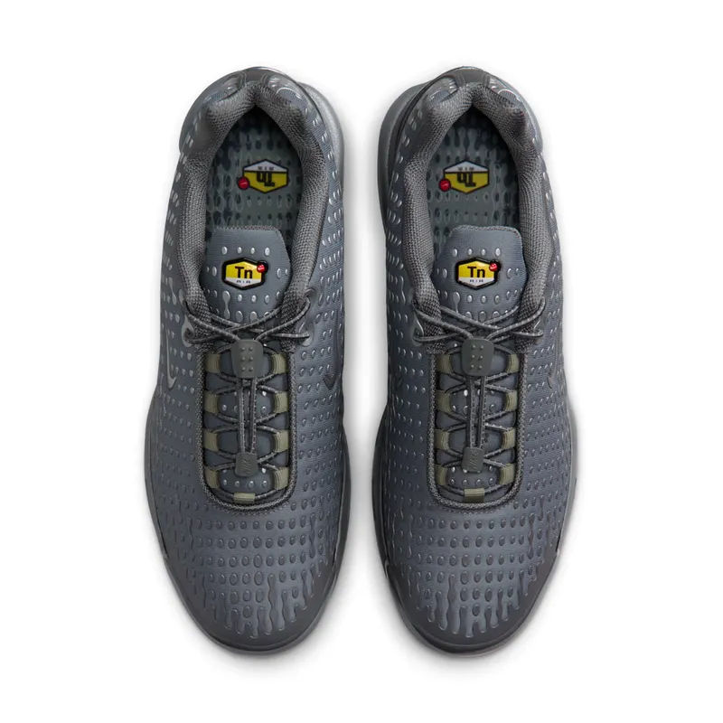Air Max Plus 7 “Iron Grey Smoke Grey”: statement zonder kleurexplosie (4)