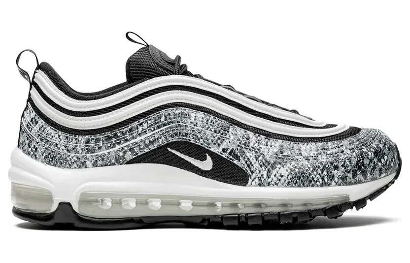 Nike Air Max LeBron 7 QS Red Carpet sneakers – Zwart (CT1549)