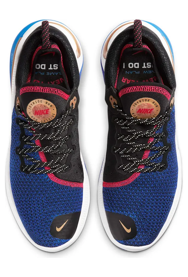 nike-free CT1175-001