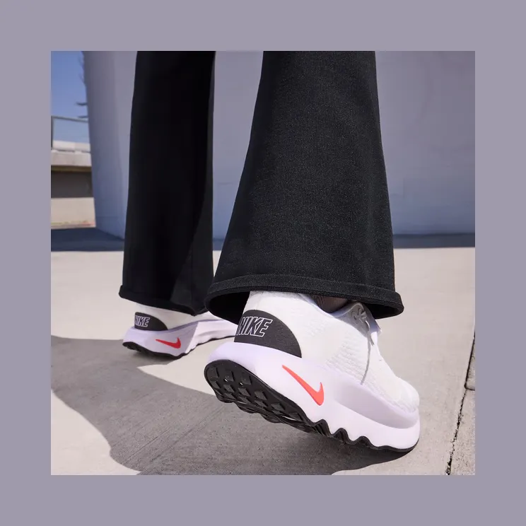 nike-motiva DV1238-101