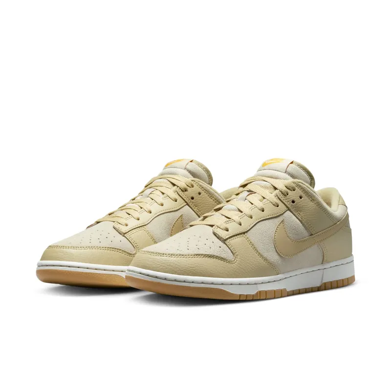 Nike Dunk Low “Khaki / Gum” (DZ4513-200)