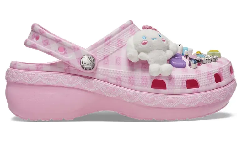 Crocs Classic Platform Clog Hello Kitty and Friends (212683-90H)