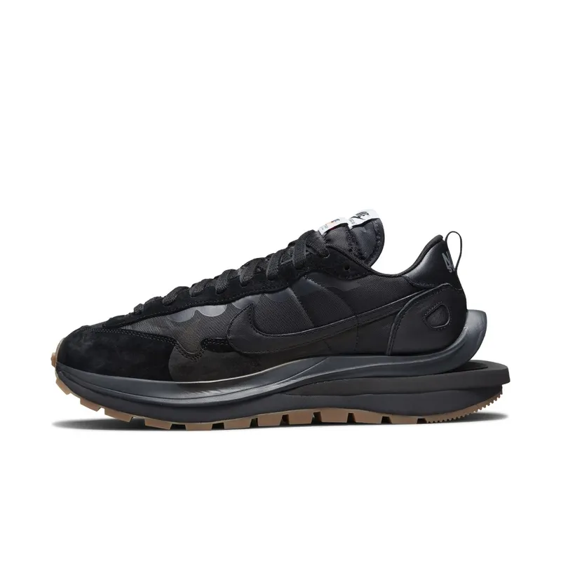Nike x Sacai VaporWaffle Black Gum (DD1875-001)