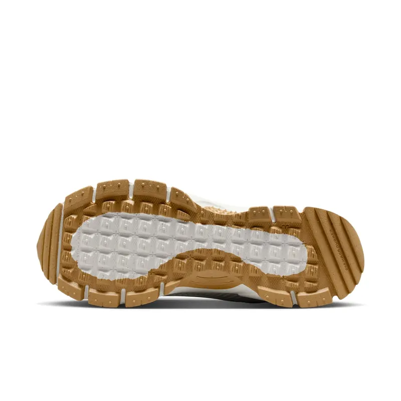 Nike Zoom Vomero 5 Roam “Sail Light Stone Gum” (HQ2181-100)