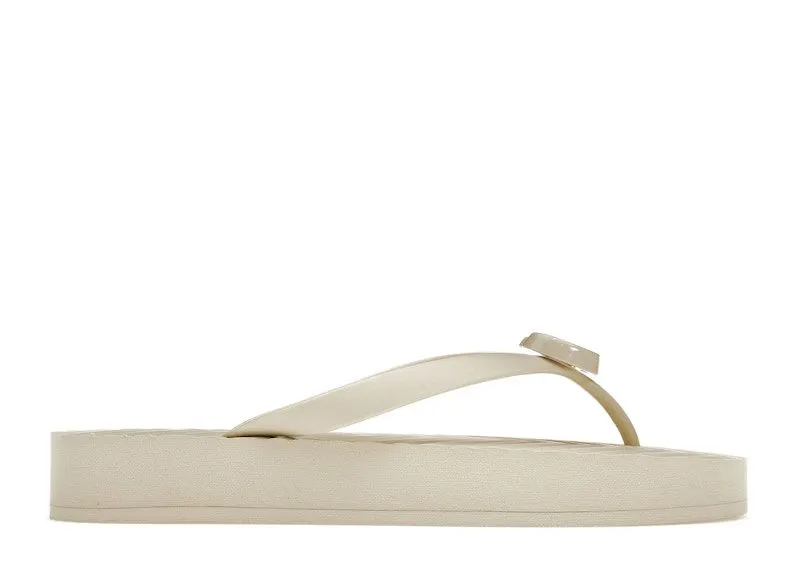 Gucci Chevron Thong Sandal White Rubber (655463 J8710 9022)