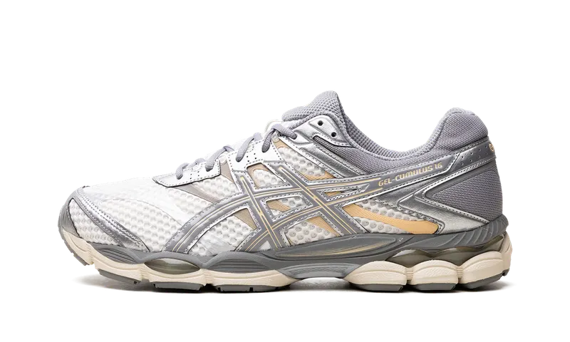 Asics GEL-Cumulus 16 “Cream / Clay Grey” (1203A733-101)