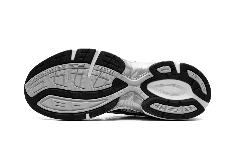 Asics Gel 1130 “Silver White Black” (1201A933-100)