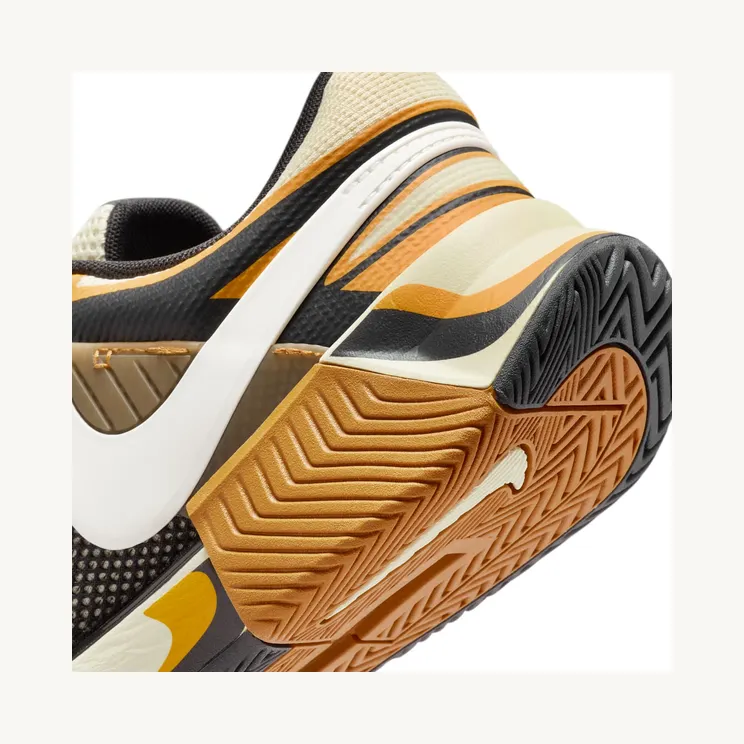 nike-gp-challenge FJ1810-700