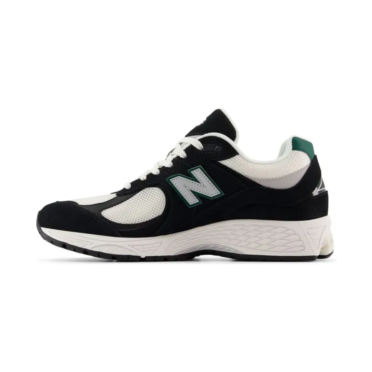 new-balance-2002r M2002RRA