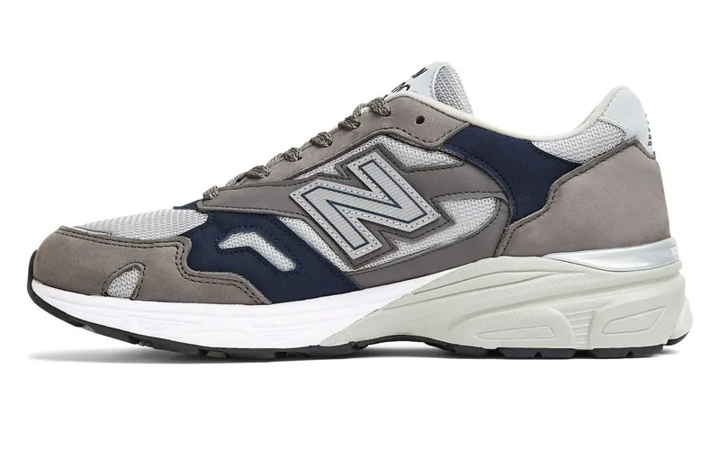 New Balance 920 Grey Black (M920GNS)