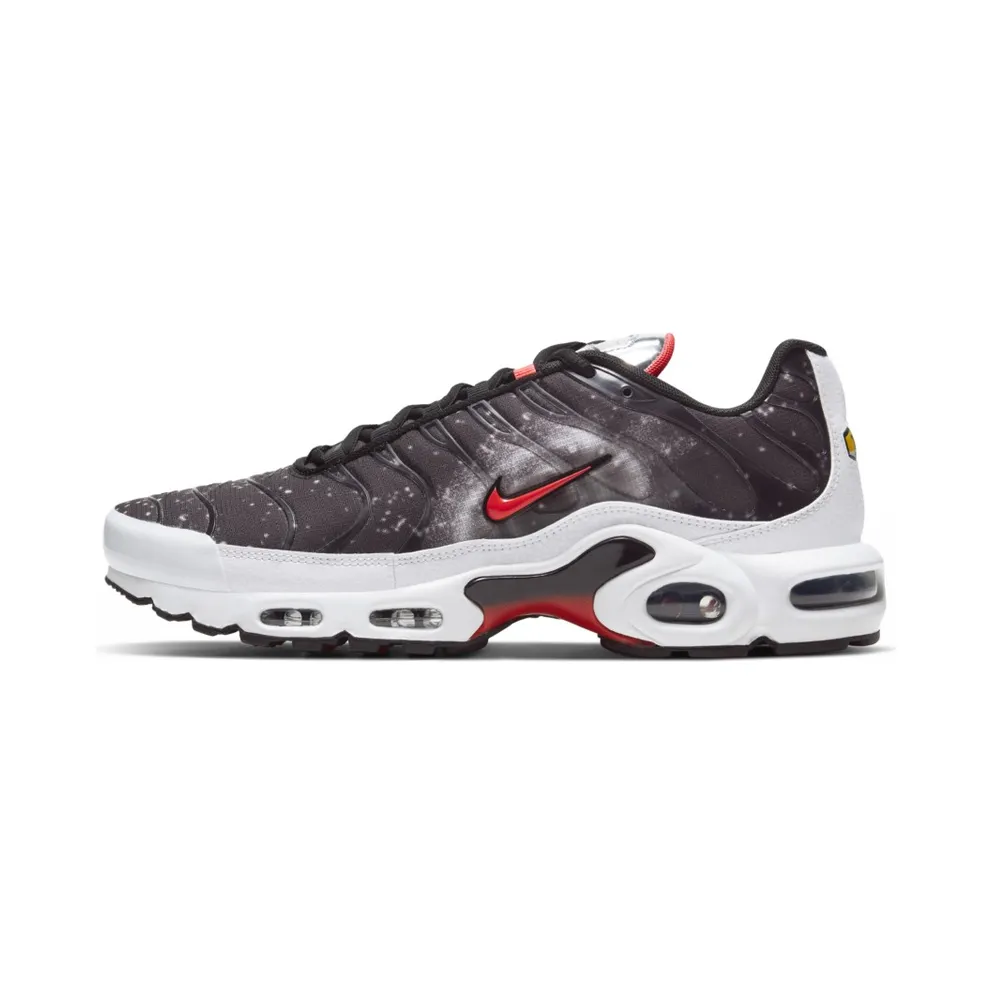 Nike Air Max Plus Supernova (2020) Black/White-Red (CW6019-001)
