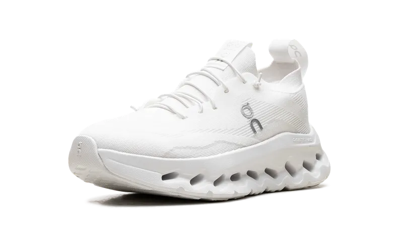 On Running Cloudtilt “LOEWE All White” (3WD30310108)