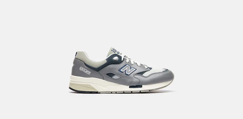 New Balance 1600 Grey White (CM1600G)