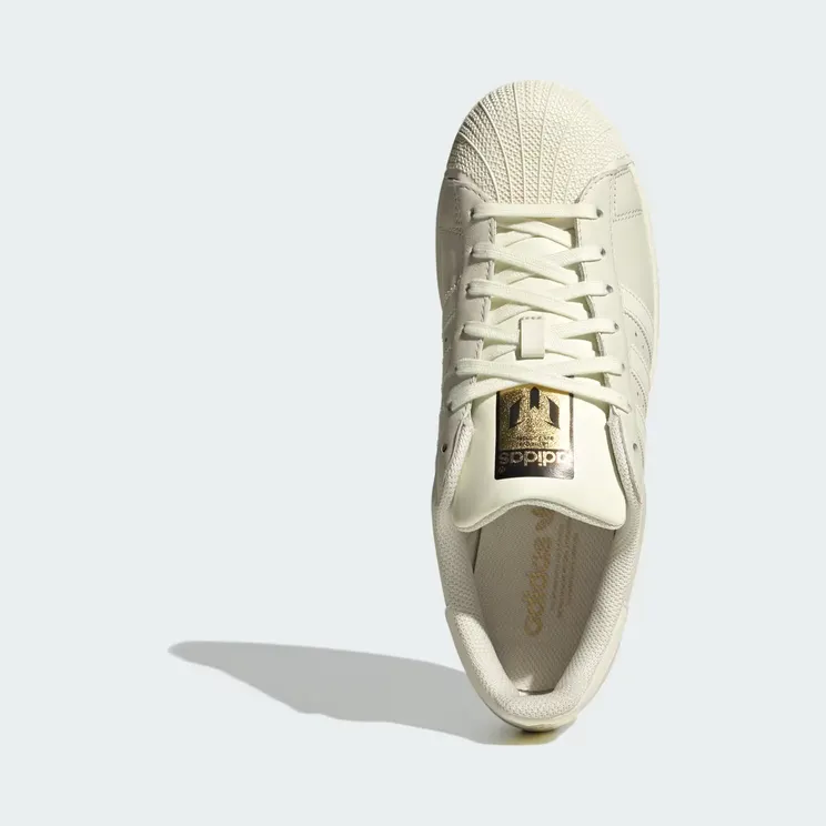 adidas Superstar Messi “Ivory / Ivory / Gold Metallic” (KH5337)