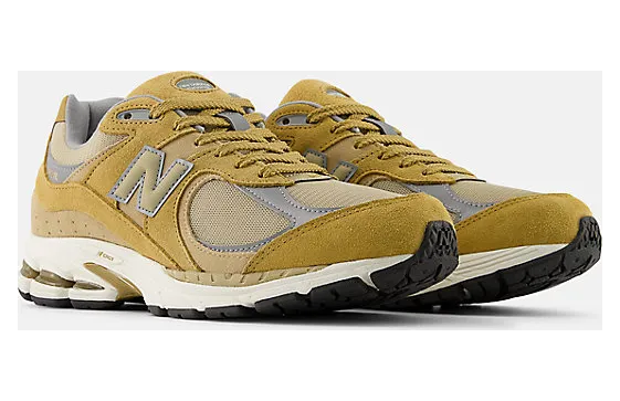 new-balance-2002r U2002RCE