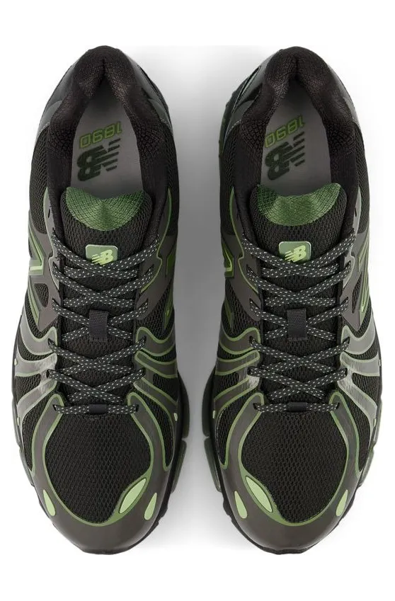 New Balance 1890 “Faded Black Utility Green”: Material für die Nachtmission (3)