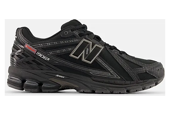 New Balance 1906 “Primaloft Black Silver Metallic” (U1906ROE)