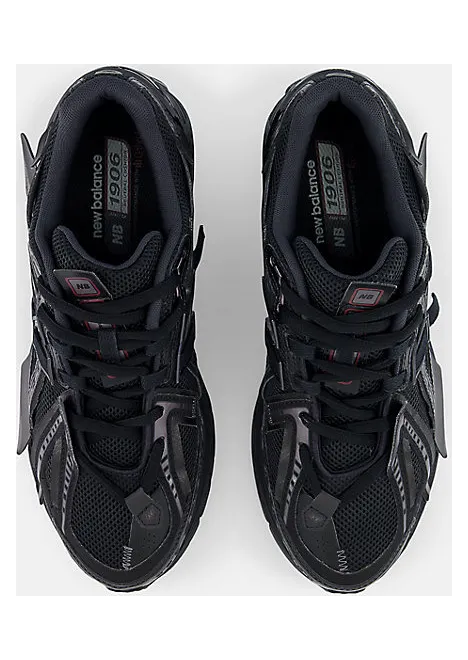New Balance 1906A “Black”: drei Töne Nacht (3)
