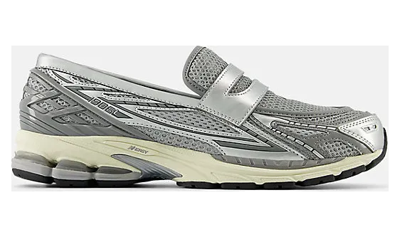 New Balance 1906L “Silver” (U1906LAE)