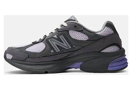 New Balance 2010 “Neptune Grey Violet Crush”: Grau mit einem Twist (2)