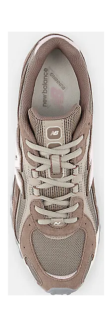 New Balance 204L “Cortado”: flacher Kaffeeschuss mit Monsterklasse (3)