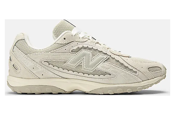 New Balance 204L “Sea Salt” (U204L2SZ)
