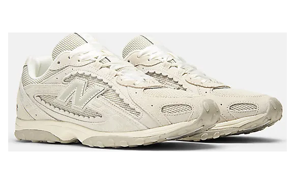 New Balance 204L “Sea Salt”: mühelos clean, jeden Tag (4)
