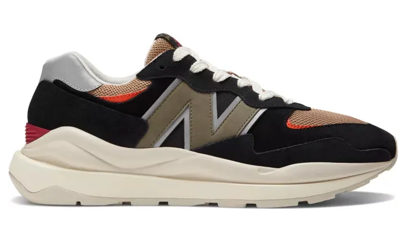 New Balance 57/40 Lunar New Year Schwarz/Orange (U5740CNB)