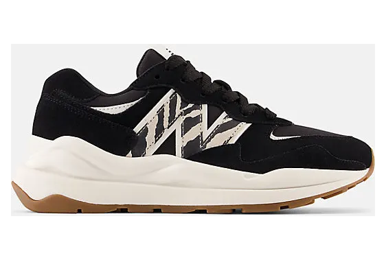 New Balance 5740 Schwarz/Weiß (W5740APA)